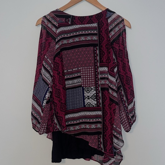 A. Byer Women's Geometric Blouse - Burgundy and Black - Picture 6 of 7